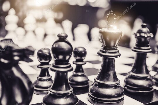 Führungsperson spricht mit Team über Veränderungen durch KI